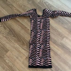 Cotton stretchy dress. Comes above knee